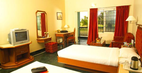 Eagleton - The Golf Resort Bidadi 외부 사진
