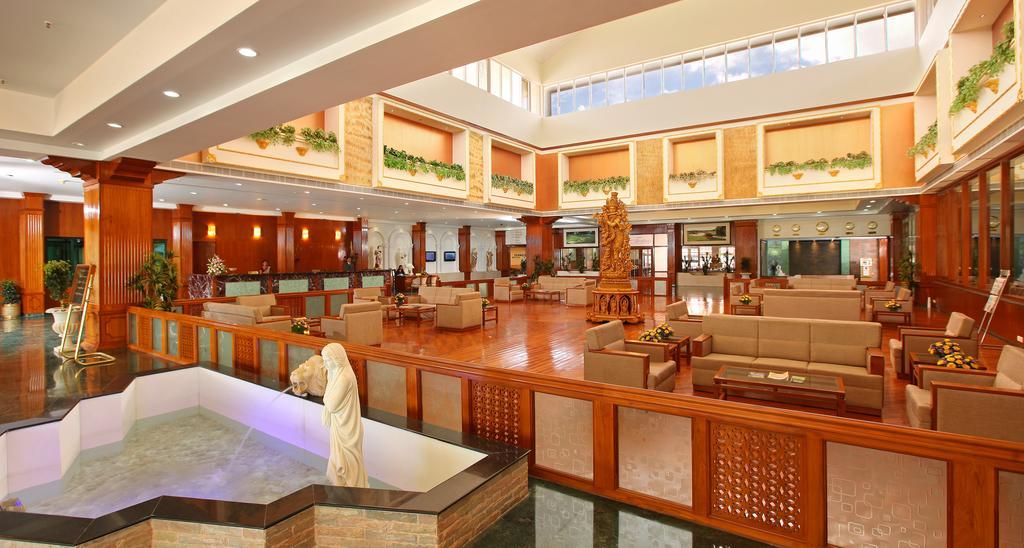 Eagleton - The Golf Resort Bidadi 외부 사진